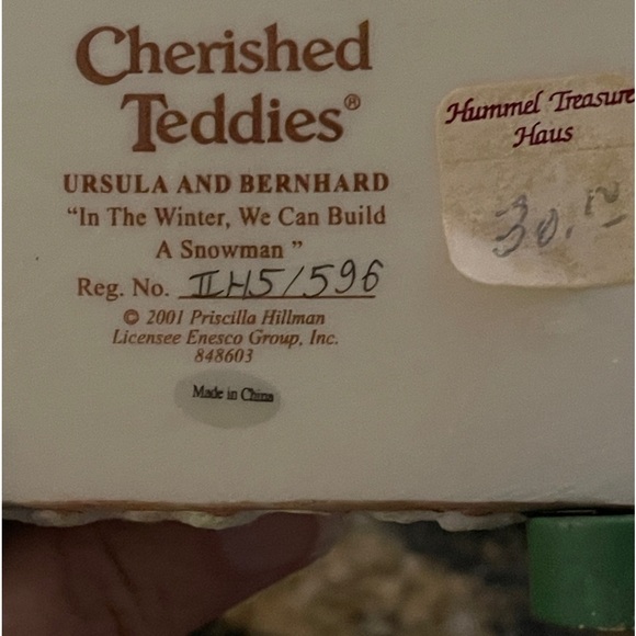 Cherished Teddies Ursula and Bernhard “In The Winter We Can Build A Snowman “ - Picture 10 of 11